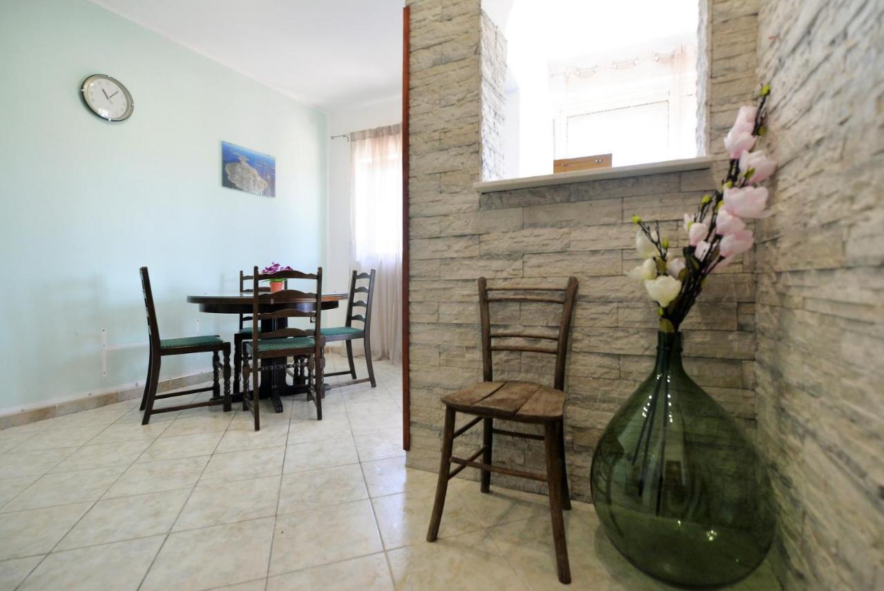 Apartment Zena 穆泰尔岛 外观 照片