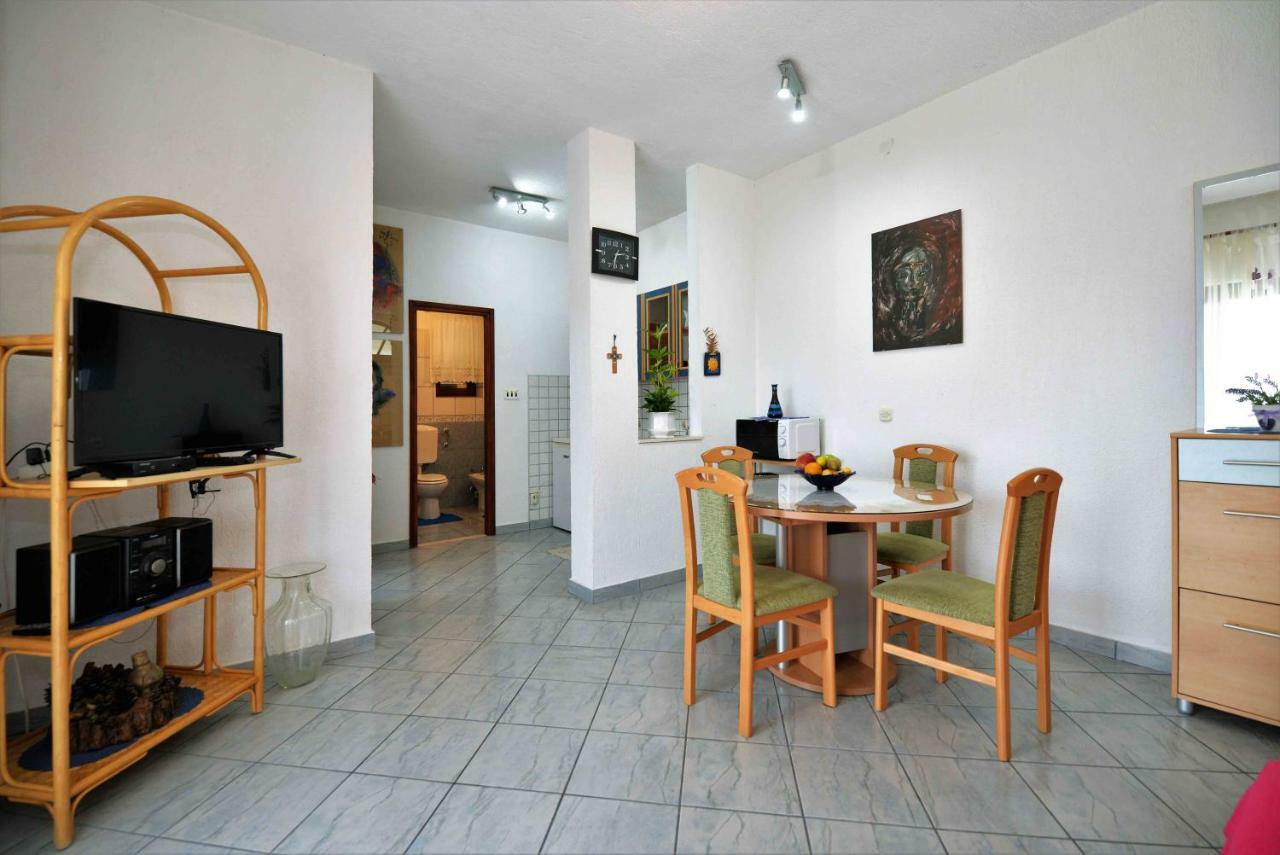 Apartment Zena 穆泰尔岛 外观 照片