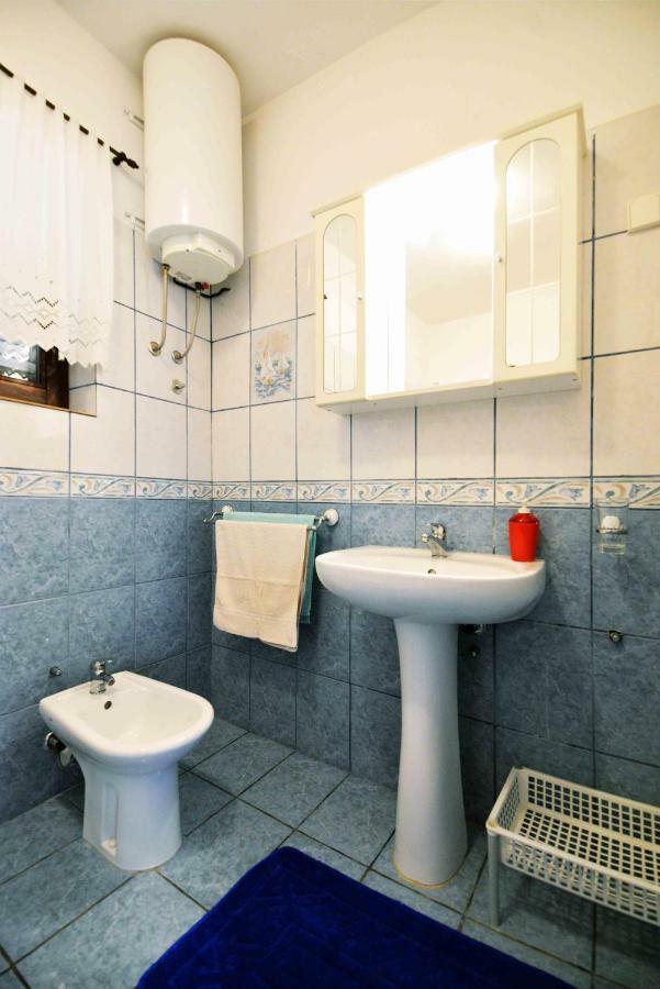 Apartment Zena 穆泰尔岛 外观 照片