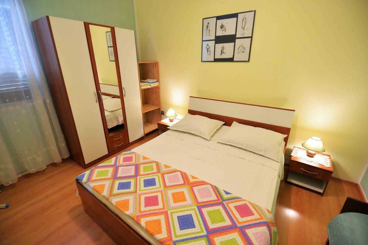 Apartment Zena 穆泰尔岛 外观 照片