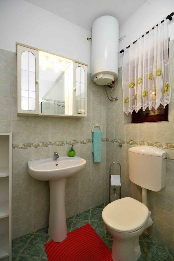 Apartment Zena 穆泰尔岛 外观 照片