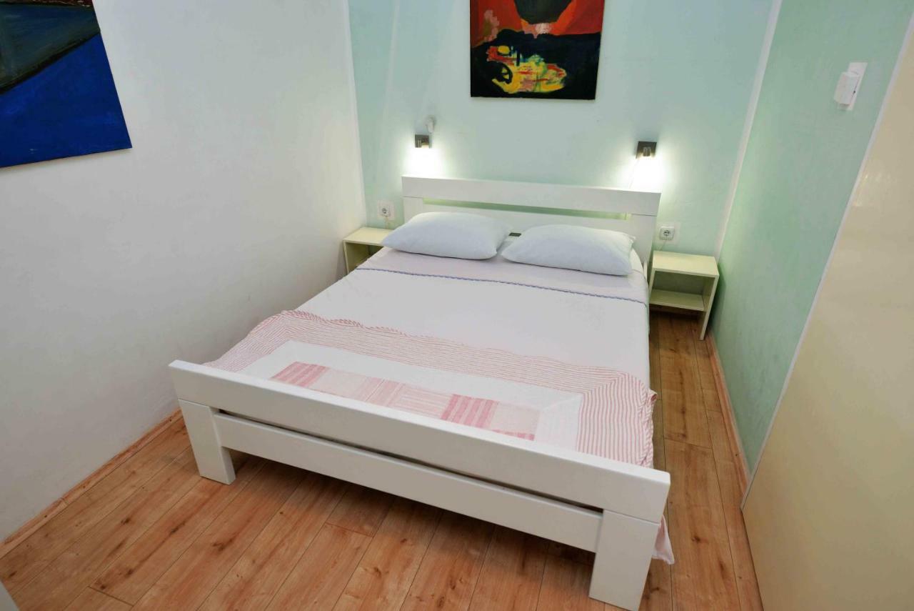 Apartment Zena 穆泰尔岛 外观 照片
